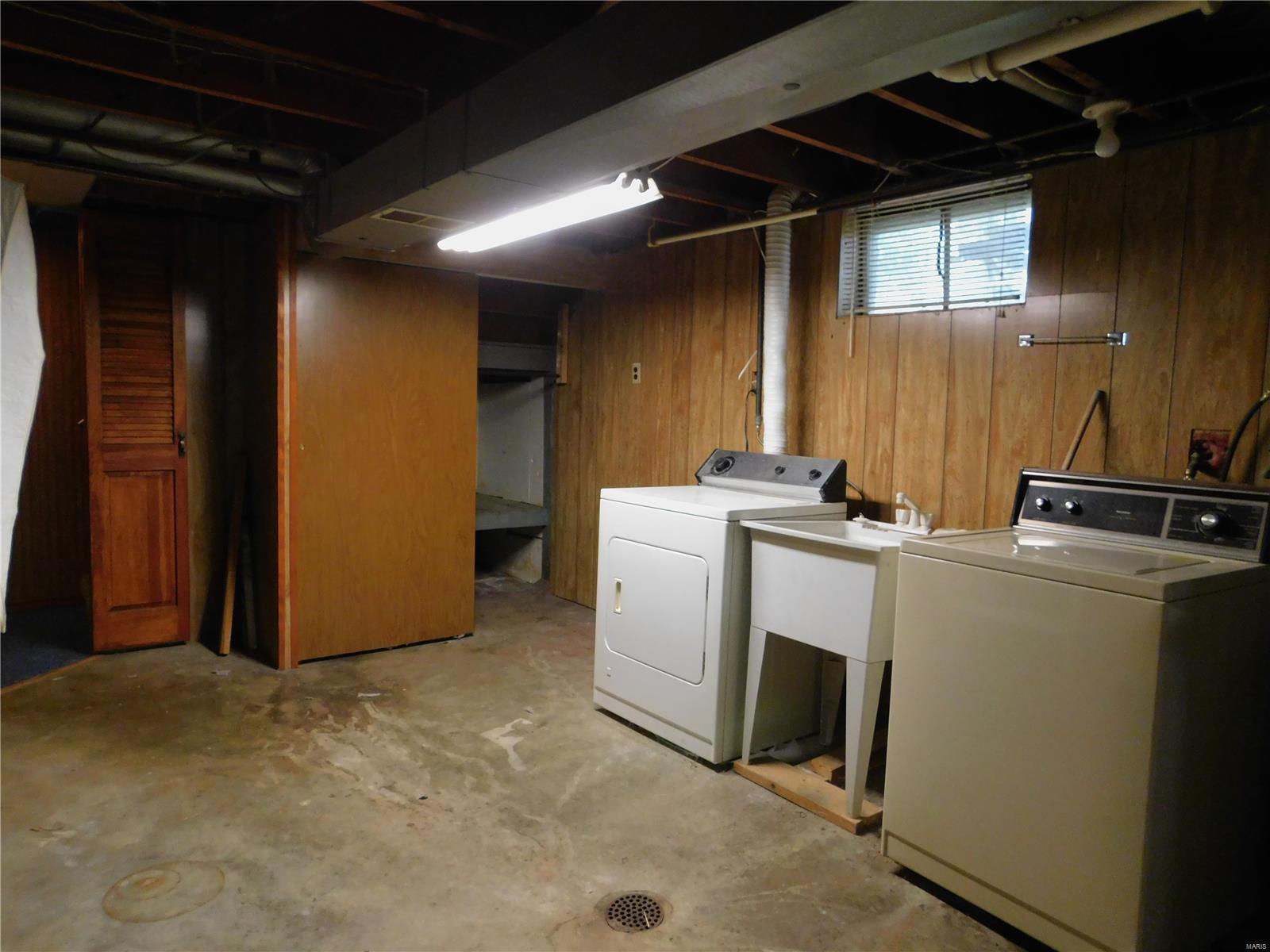 108 Graham Road Florissant, MO 63031 - Photo 21 of 23 Gallery Image 21