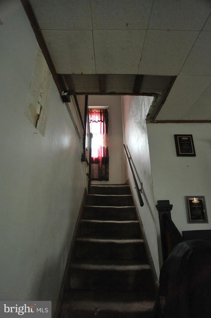 4413 Wentworth Road Baltimore, MD 21207 - Photo 8 of 22 Interior (General)