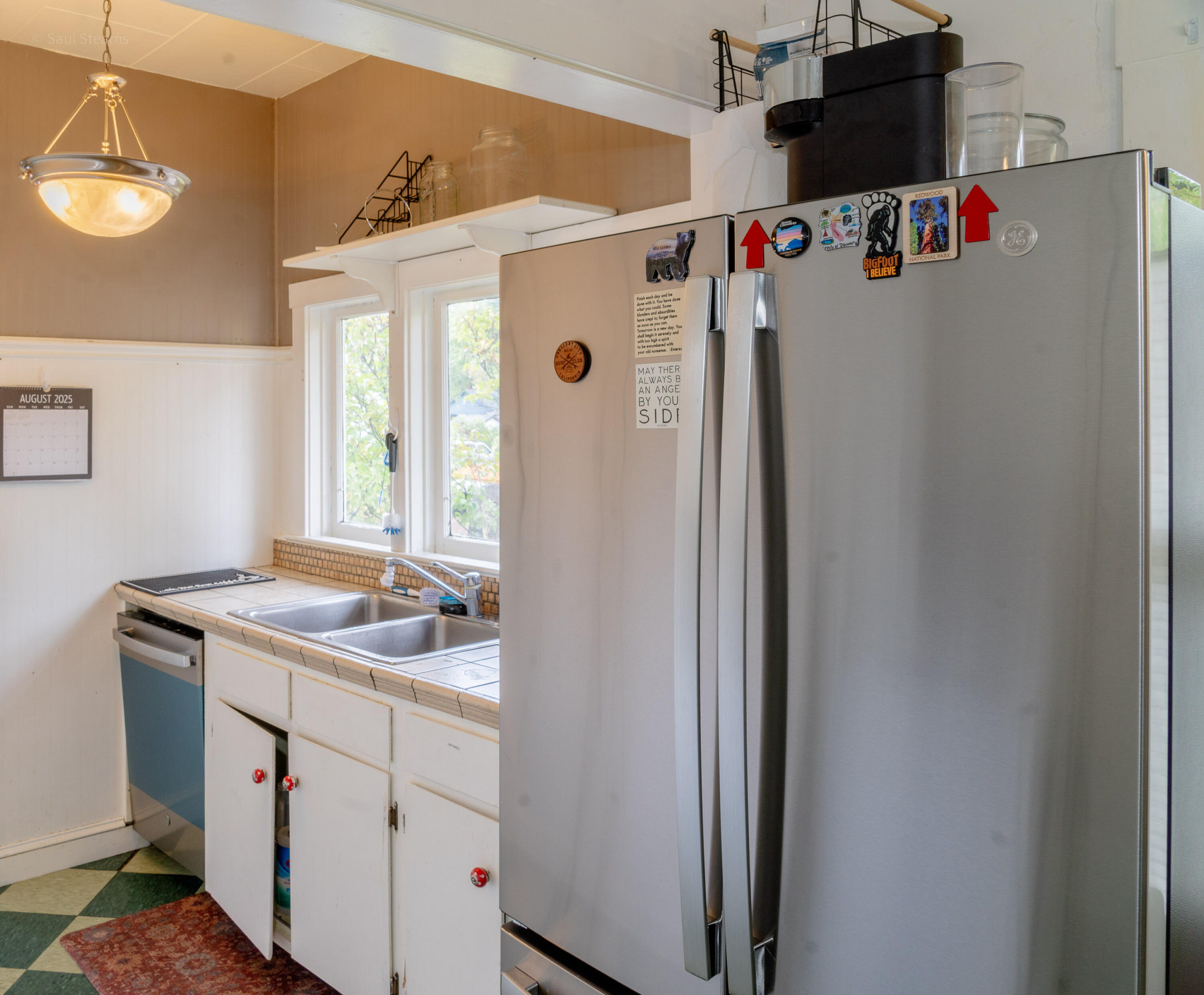 547 Laurel Street Central Point, OR 97502 - Photo 9 of 23