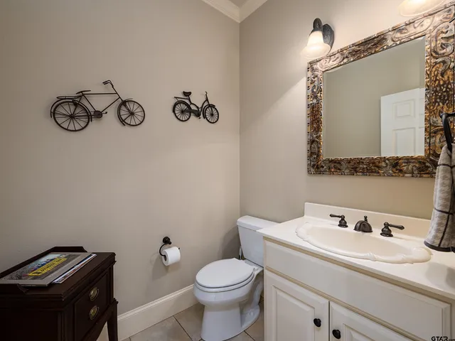 $435,000 | 3950 Hanover Place, Tyler, TX 75701