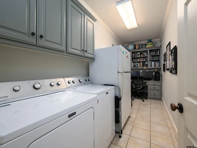 $435,000 | 3950 Hanover Place, Tyler, TX 75701