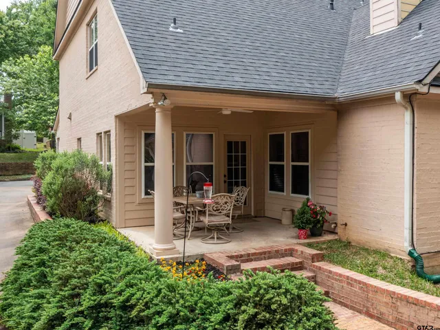 $435,000 | 3950 Hanover Place, Tyler, TX 75701