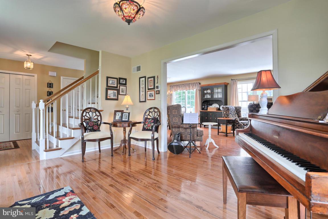 440 Red Haven Road Palmyra, PA 17078 - Photo 3 of 36 Gallery Image 3