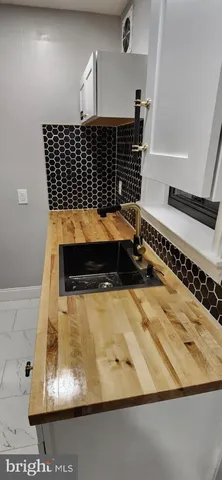 a close view of stove top oven