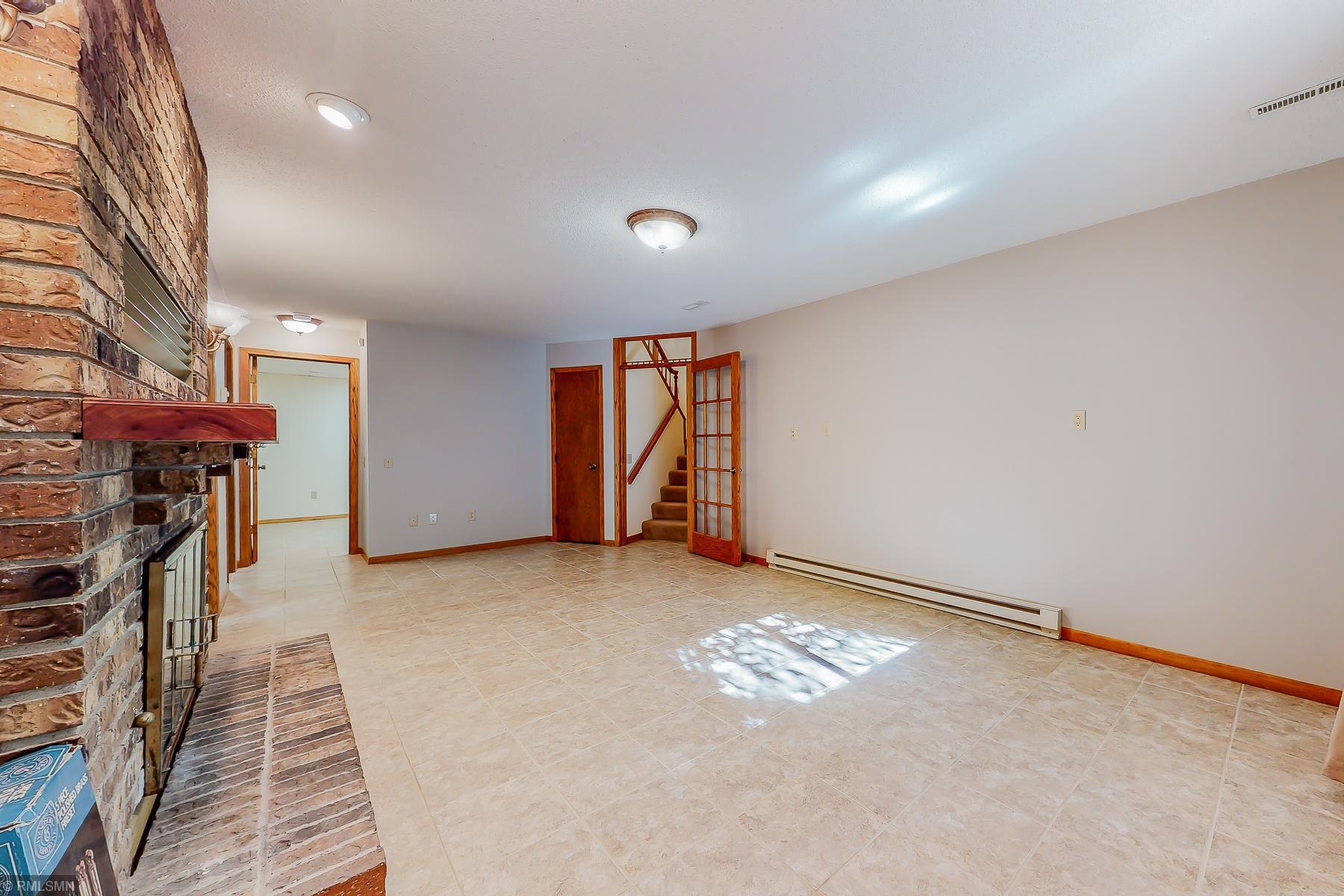 2870 Shadow Drive Southeast Rochester, MN 55904 - Photo 18 of 34