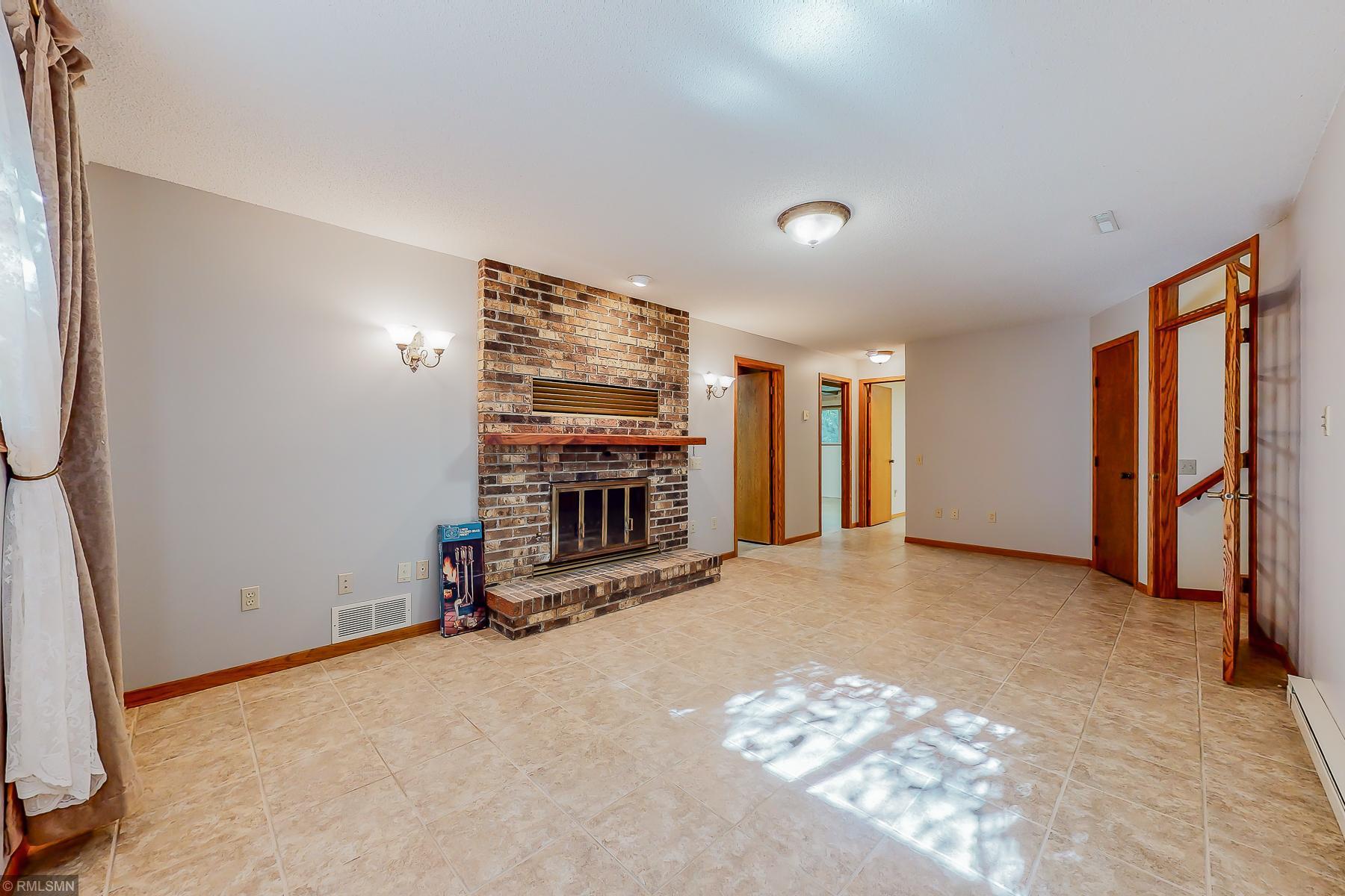 2870 Shadow Drive Southeast Rochester, MN 55904 - Photo 19 of 34