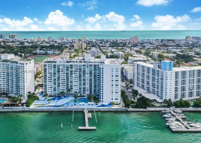 $368,000 | 1000 West Avenue, Unit 110, Miami Beach, FL 33139