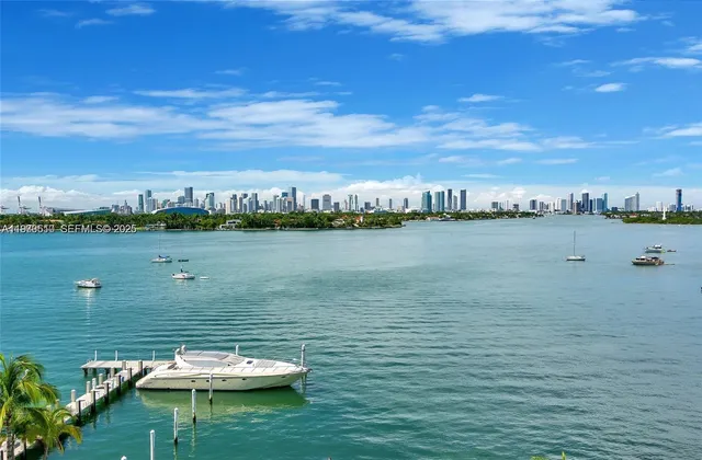 $368,000 | 1000 West Avenue, Unit 110, Miami Beach, FL 33139