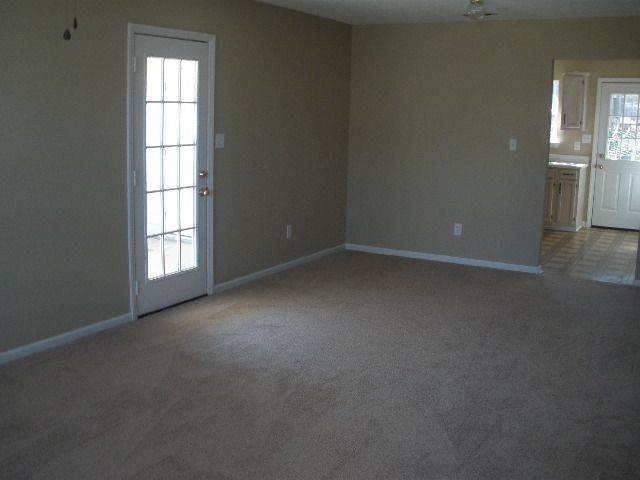512 Sierra Ridge Court Moore, SC 29369 - Photo 5 of 7 Gallery Image 5