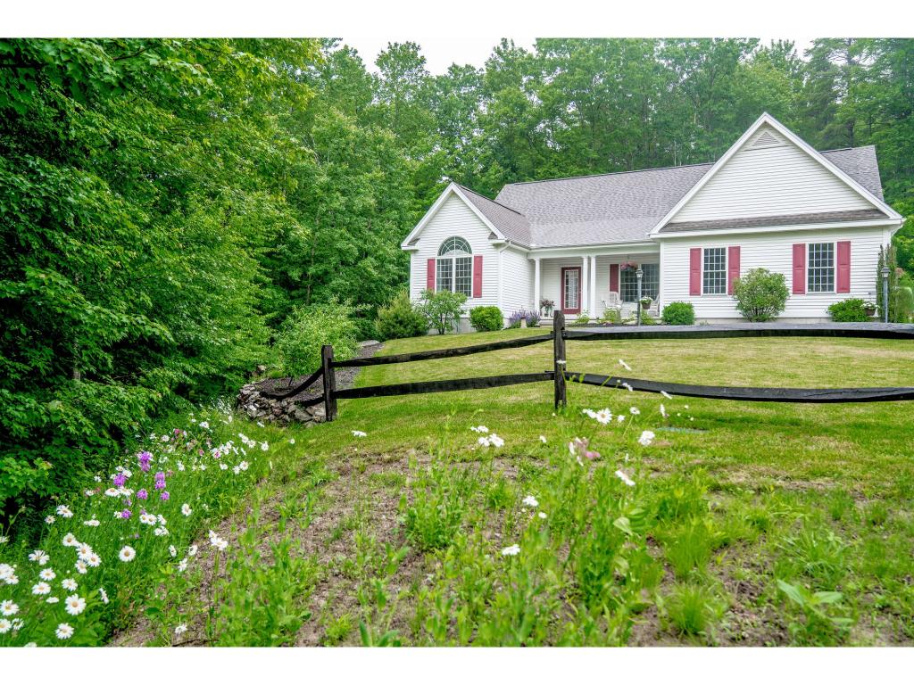 33 Inkberry Road New Boston, NH 03070 - Photo 1 of 26