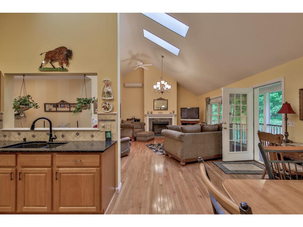 33 Inkberry Road New Boston, NH 03070 - Photo 12 of 26