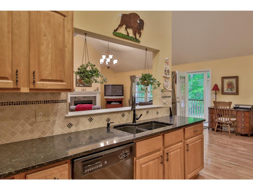 33 Inkberry Road New Boston, NH 03070 - Photo 13 of 26