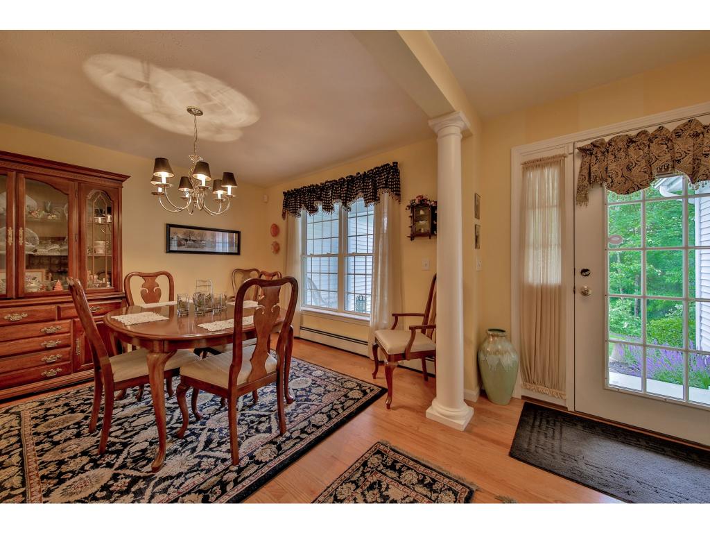 33 Inkberry Road New Boston, NH 03070 - Photo 3 of 26