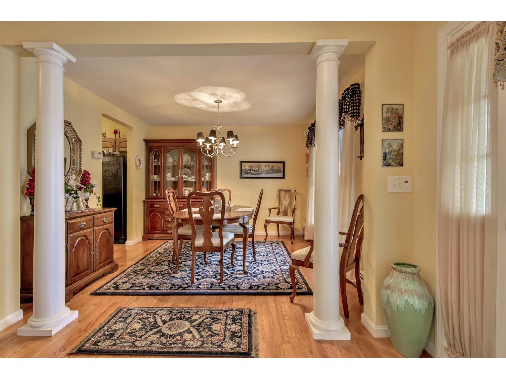 33 Inkberry Road New Boston, NH 03070 - Photo 4 of 26