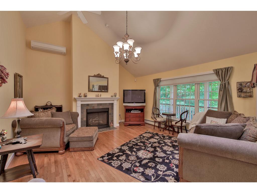33 Inkberry Road New Boston, NH 03070 - Photo 7 of 26