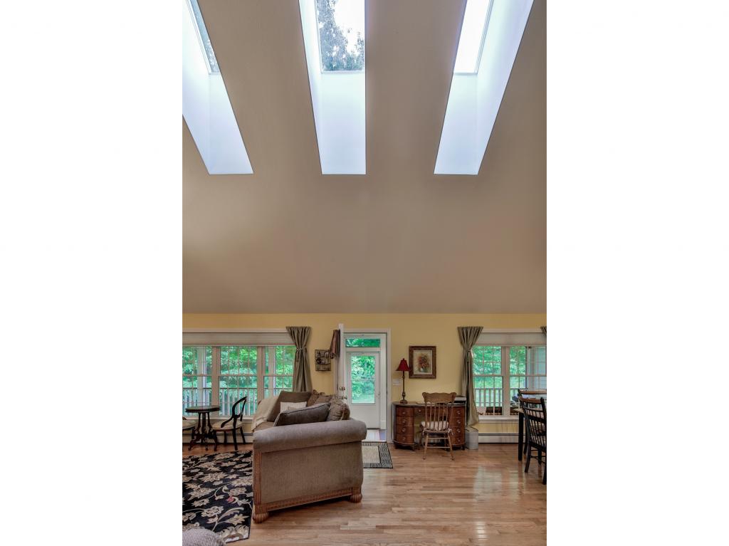 33 Inkberry Road New Boston, NH 03070 - Photo 8 of 26