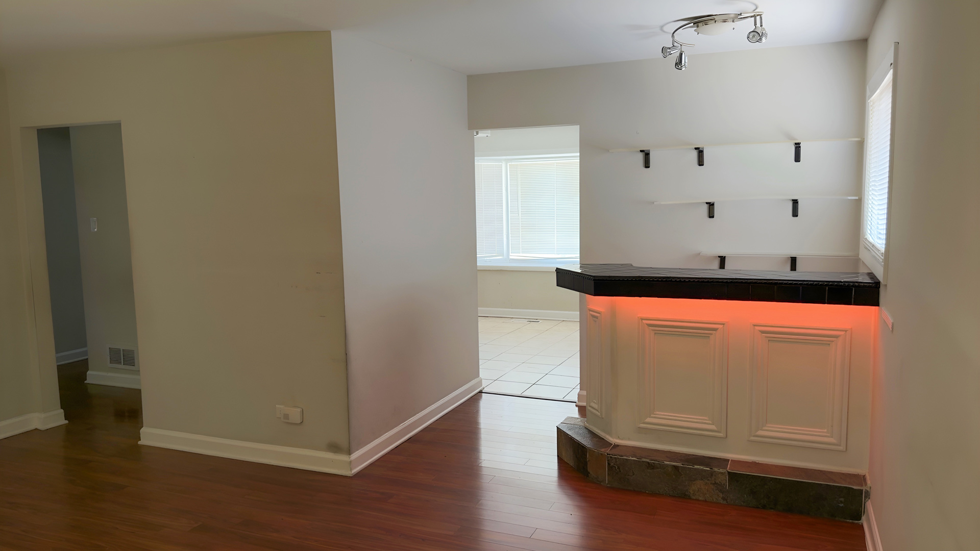 17331 Community Street Lansing, IL 60438 - Photo 5 of 21 Gallery Image 5