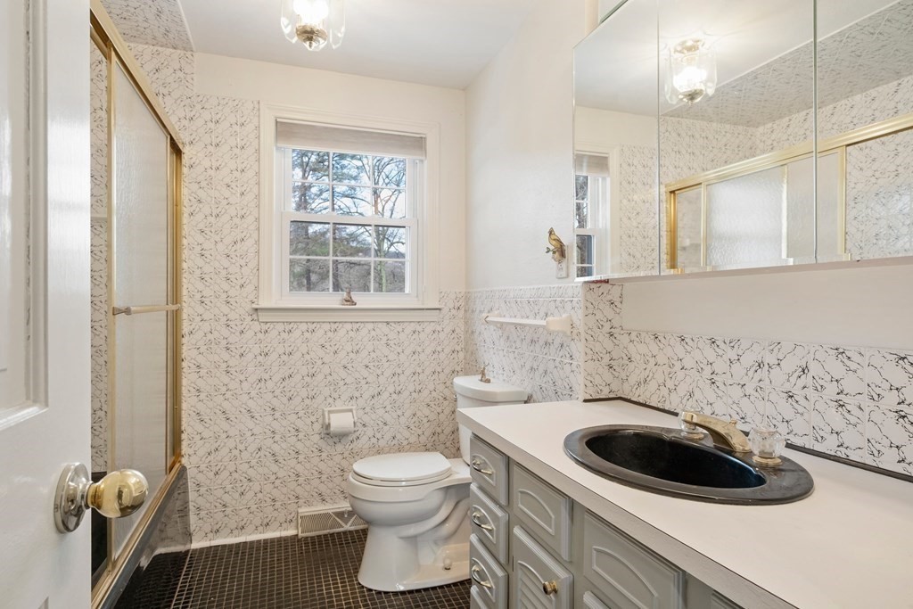 50 Cardigan Road Tewksbury, MA 01876 - Photo 25 of 40 Gallery Image 25