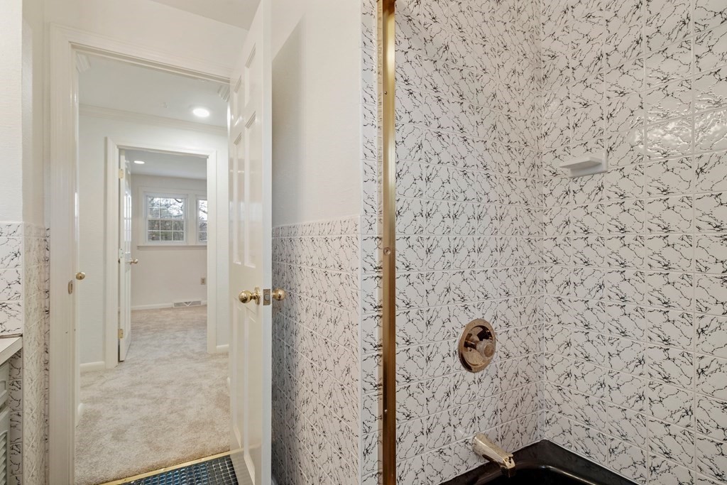 50 Cardigan Road Tewksbury, MA 01876 - Photo 26 of 40 Gallery Image 26