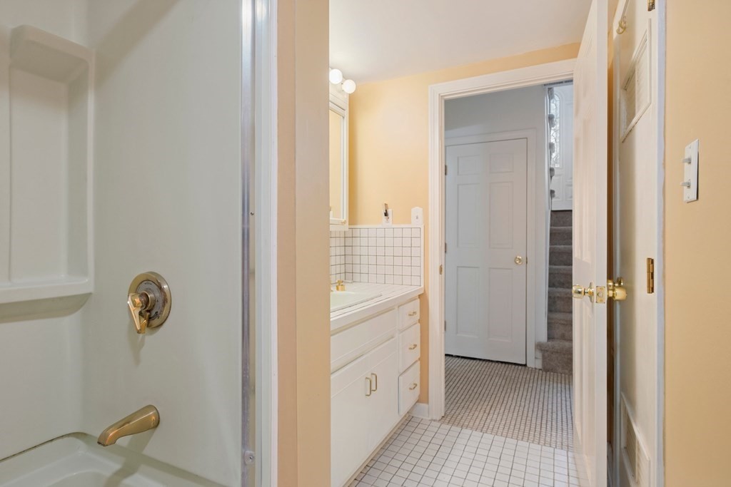 50 Cardigan Road Tewksbury, MA 01876 - Photo 29 of 40 Gallery Image 29