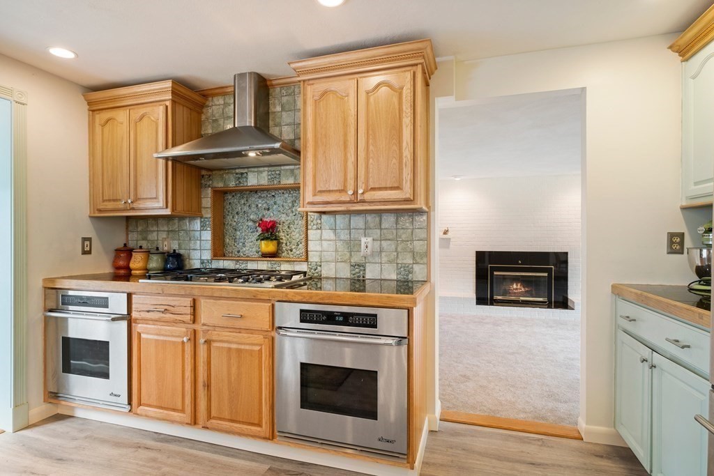 50 Cardigan Road Tewksbury, MA 01876 - Photo 6 of 40 Gallery Image 6