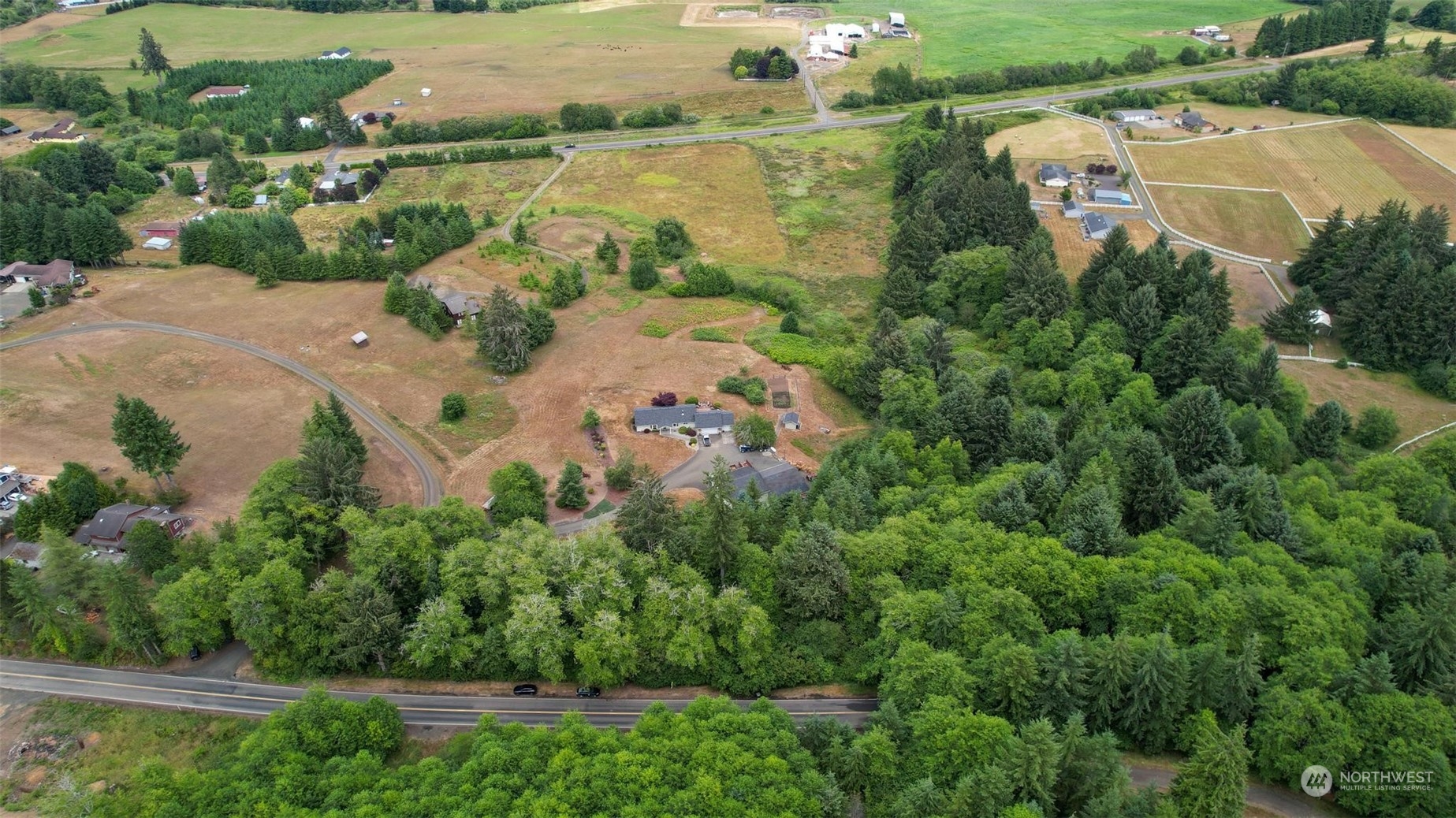 12-xx Rue Creek Road Raymond, WA 98577 - Photo 3 of 10 Gallery Image 3