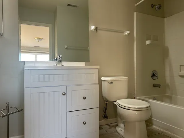 $3,000 | 1088 North Claremont Drive, Palatine, IL 60074