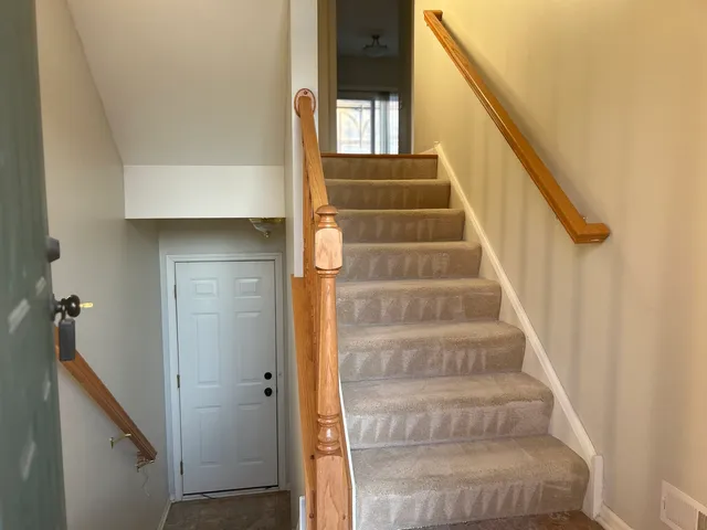 $3,000 | 1088 North Claremont Drive, Palatine, IL 60074