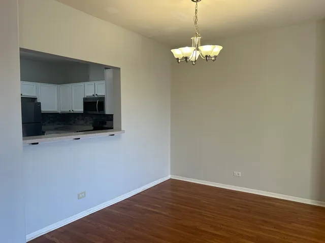 $3,000 | 1088 North Claremont Drive, Palatine, IL 60074