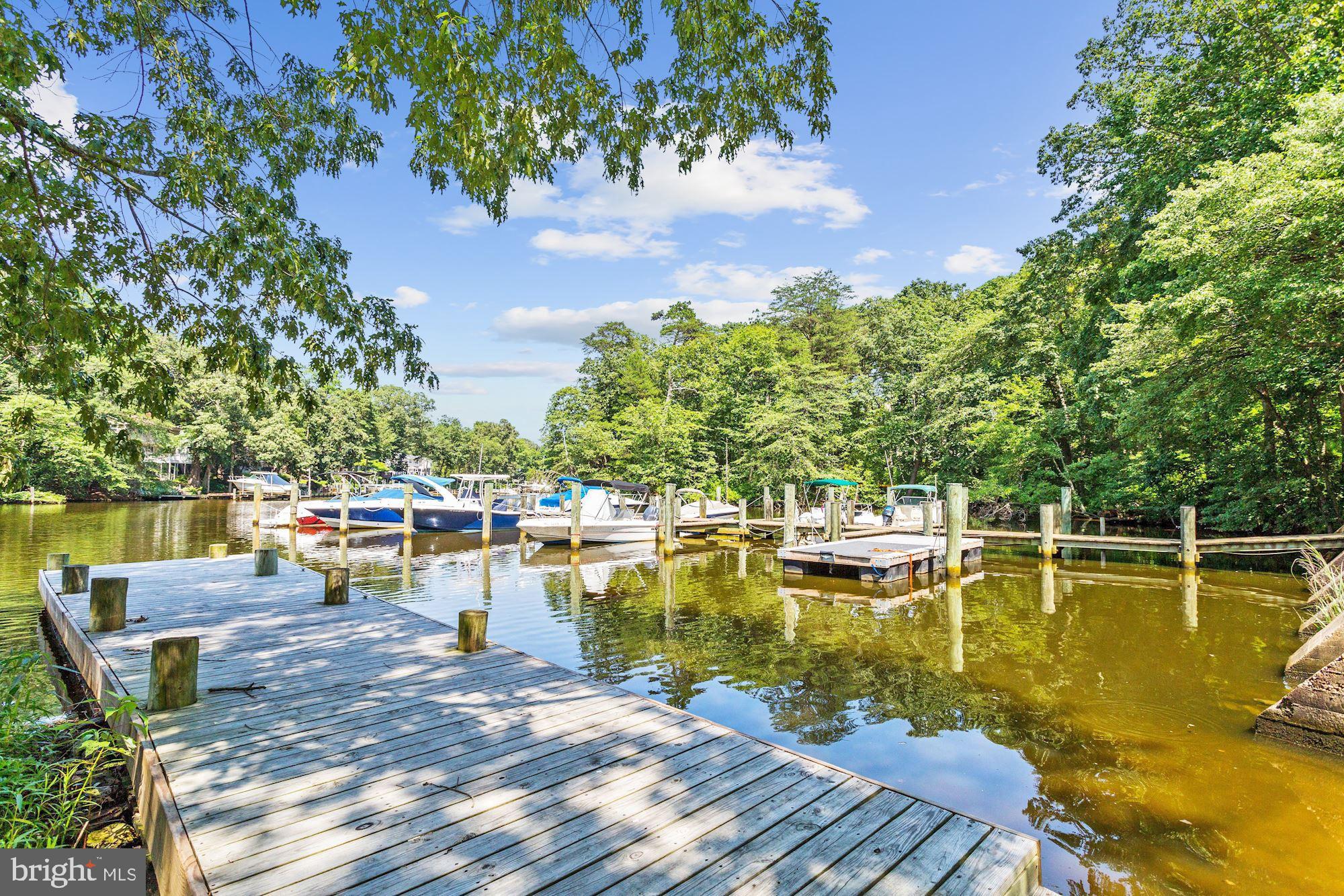 43 Kleis Road Severna Park, MD 21146 - Photo 31 of 39 Community Pier