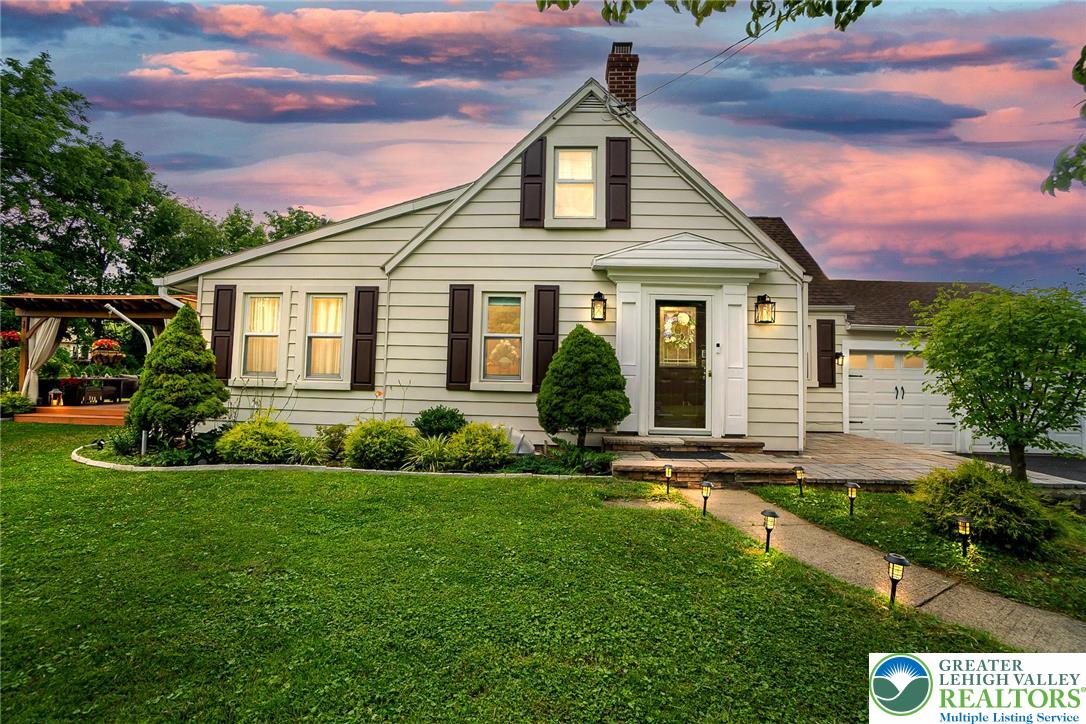 4108 Oakland Road Bethlehem, PA 18020 - Photo 1 of 62 Gallery Image 1