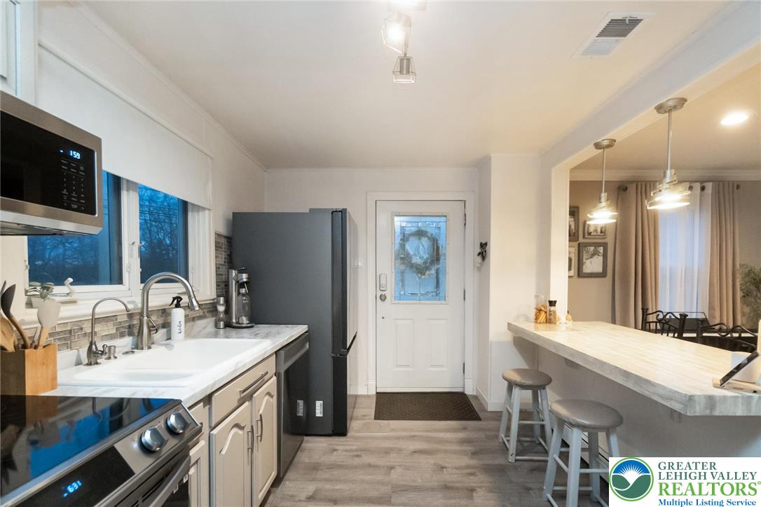 4108 Oakland Road Bethlehem, PA 18020 - Photo 21 of 62 Gallery Image 21