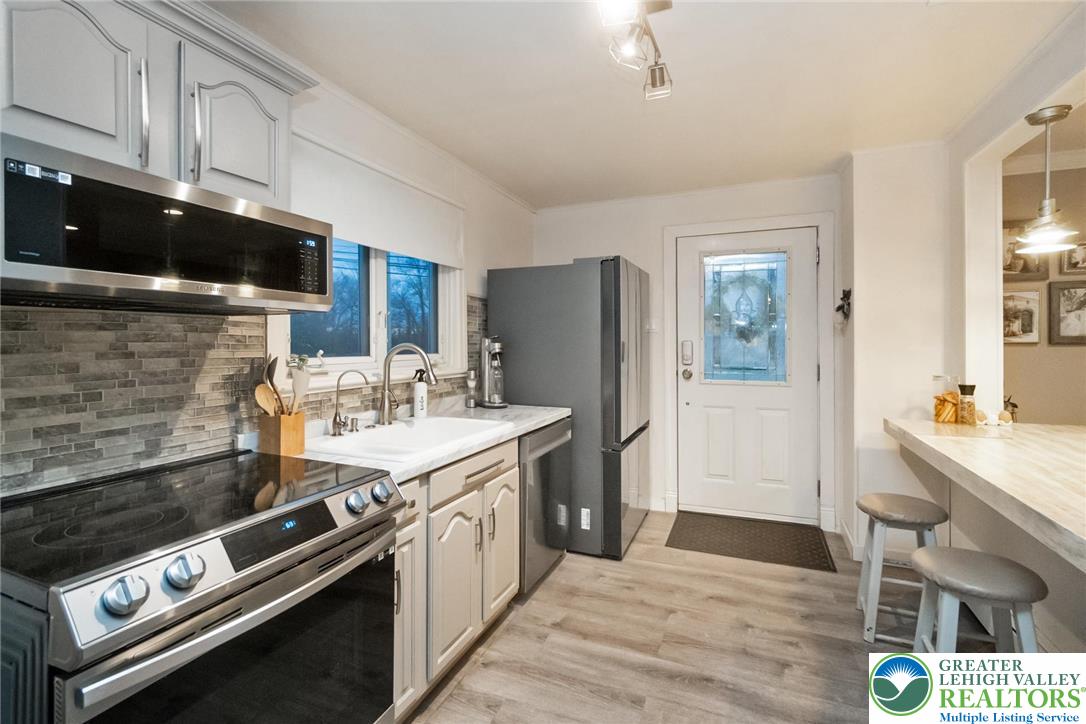 4108 Oakland Road Bethlehem, PA 18020 - Photo 22 of 62 Gallery Image 22