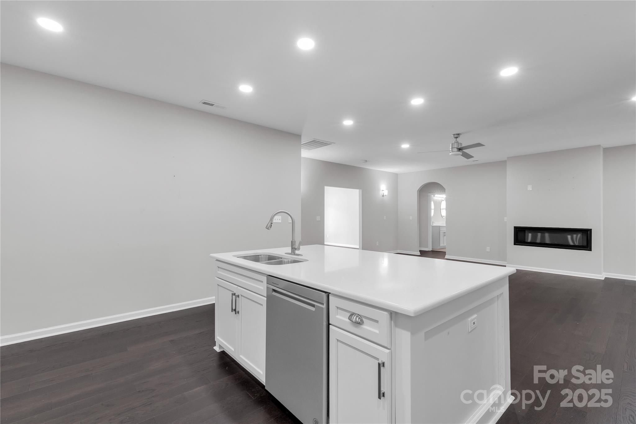 11228 Island View Lane Lancaster, SC 29720 - Photo 19 of 48