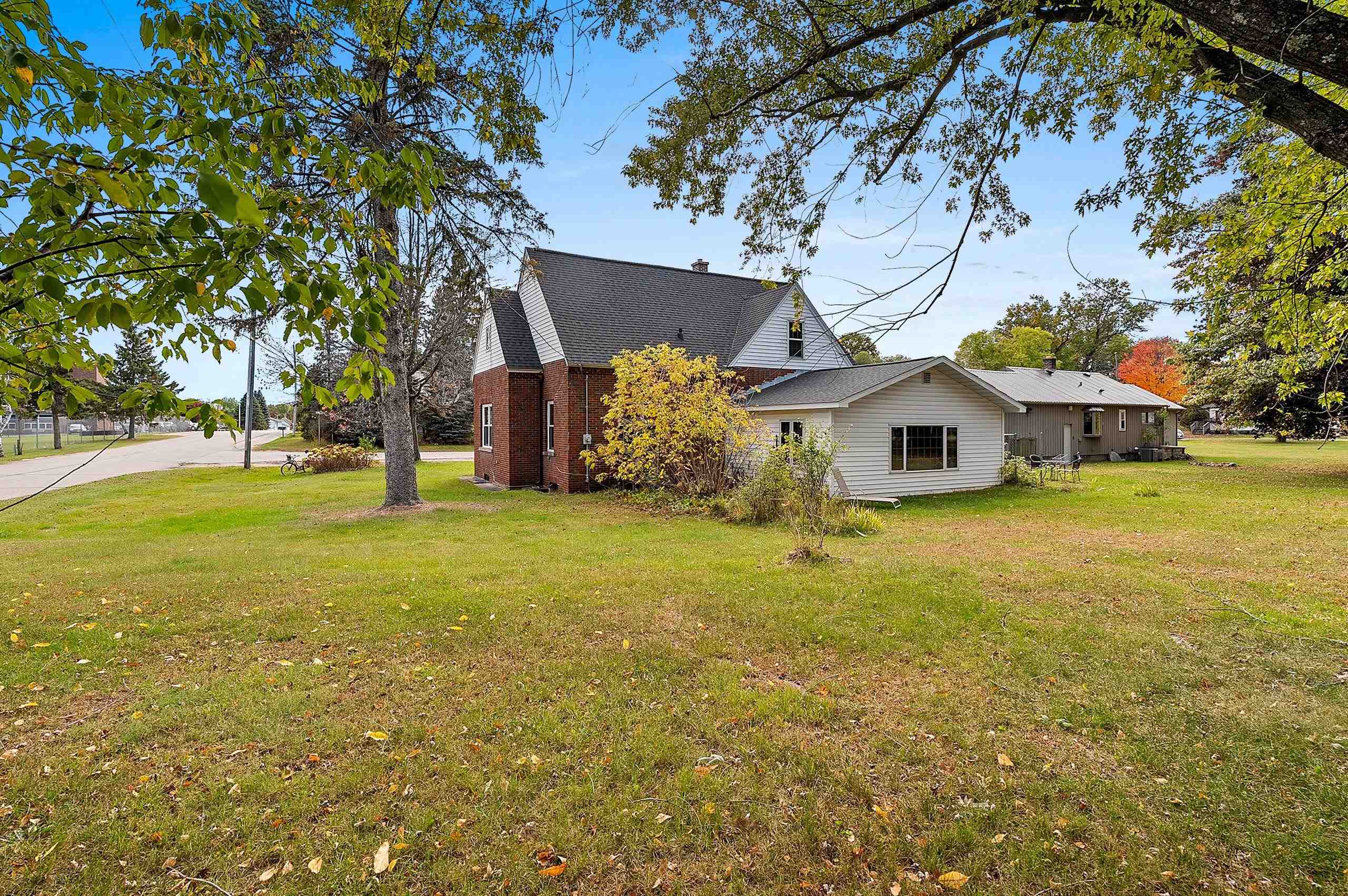 702 Mira Avenue Crivitz, WI 54114 - Photo 44 of 57