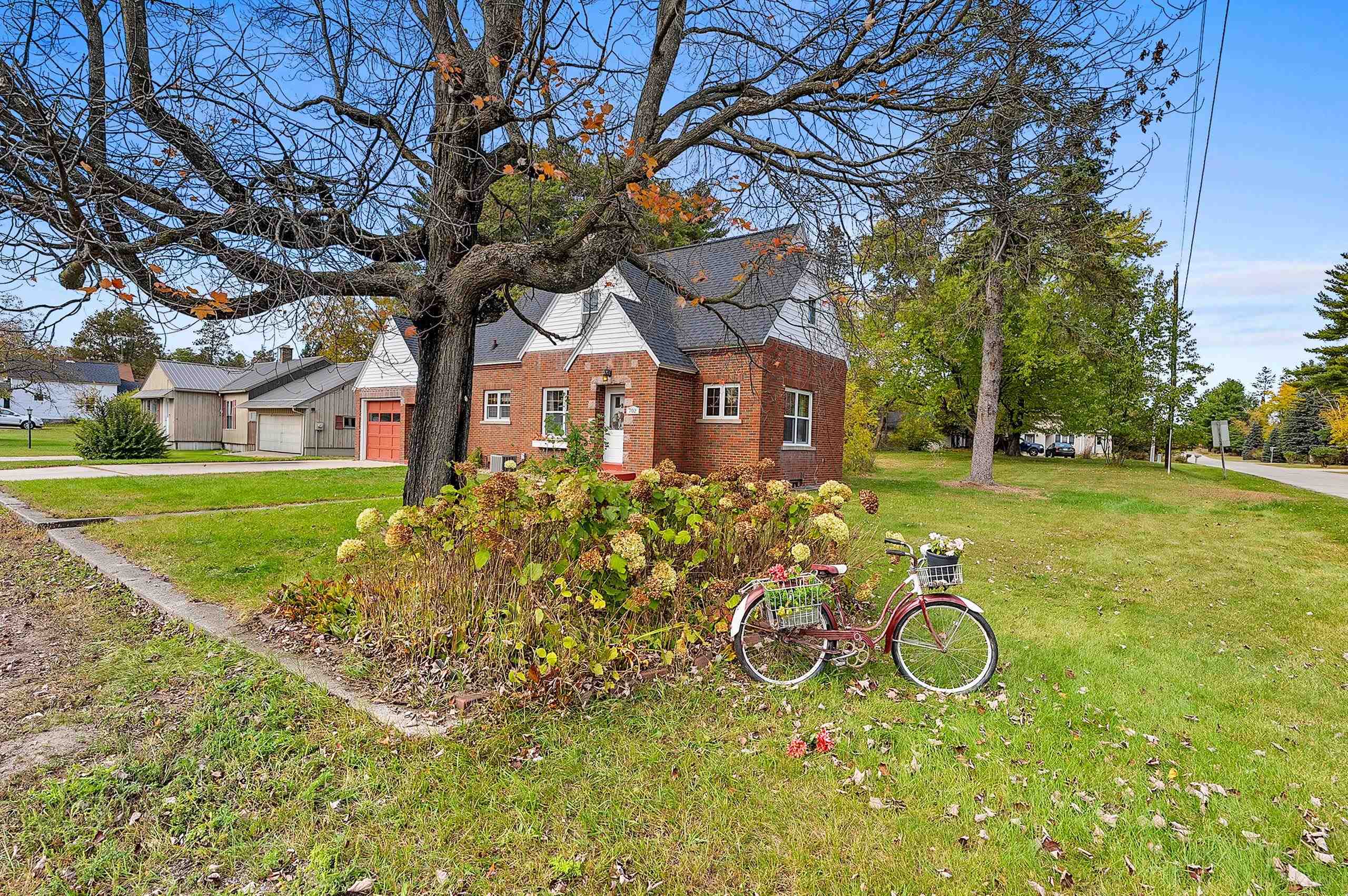 702 Mira Avenue Crivitz, WI 54114 - Photo 45 of 57