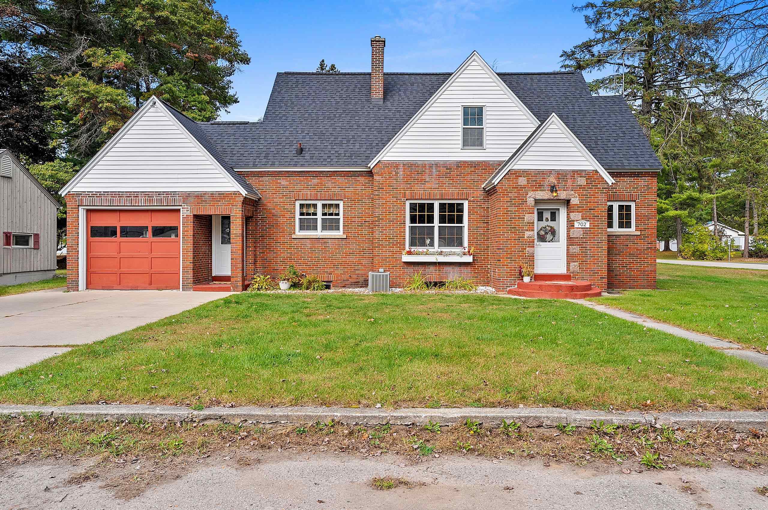 702 Mira Avenue Crivitz, WI 54114 - Photo 49 of 57