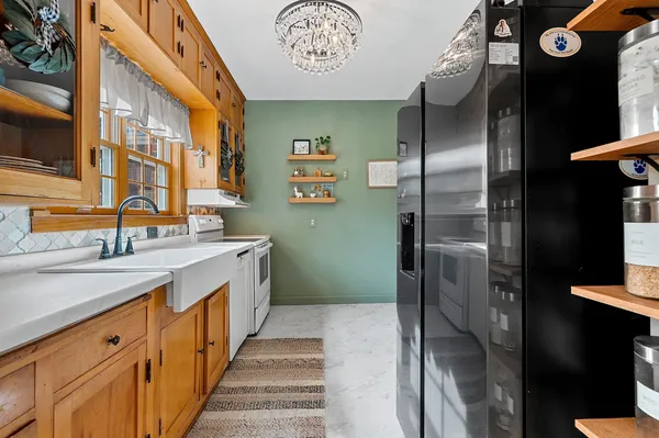 $237,500 | 702 Mira Avenue, Crivitz, WI 54114