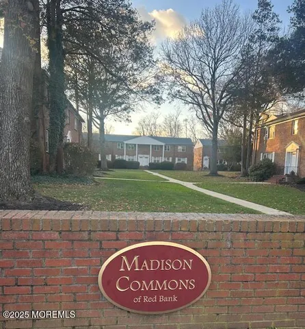 $2,199 | 142 South Street, Unit 9A, Red Bank, NJ 07701