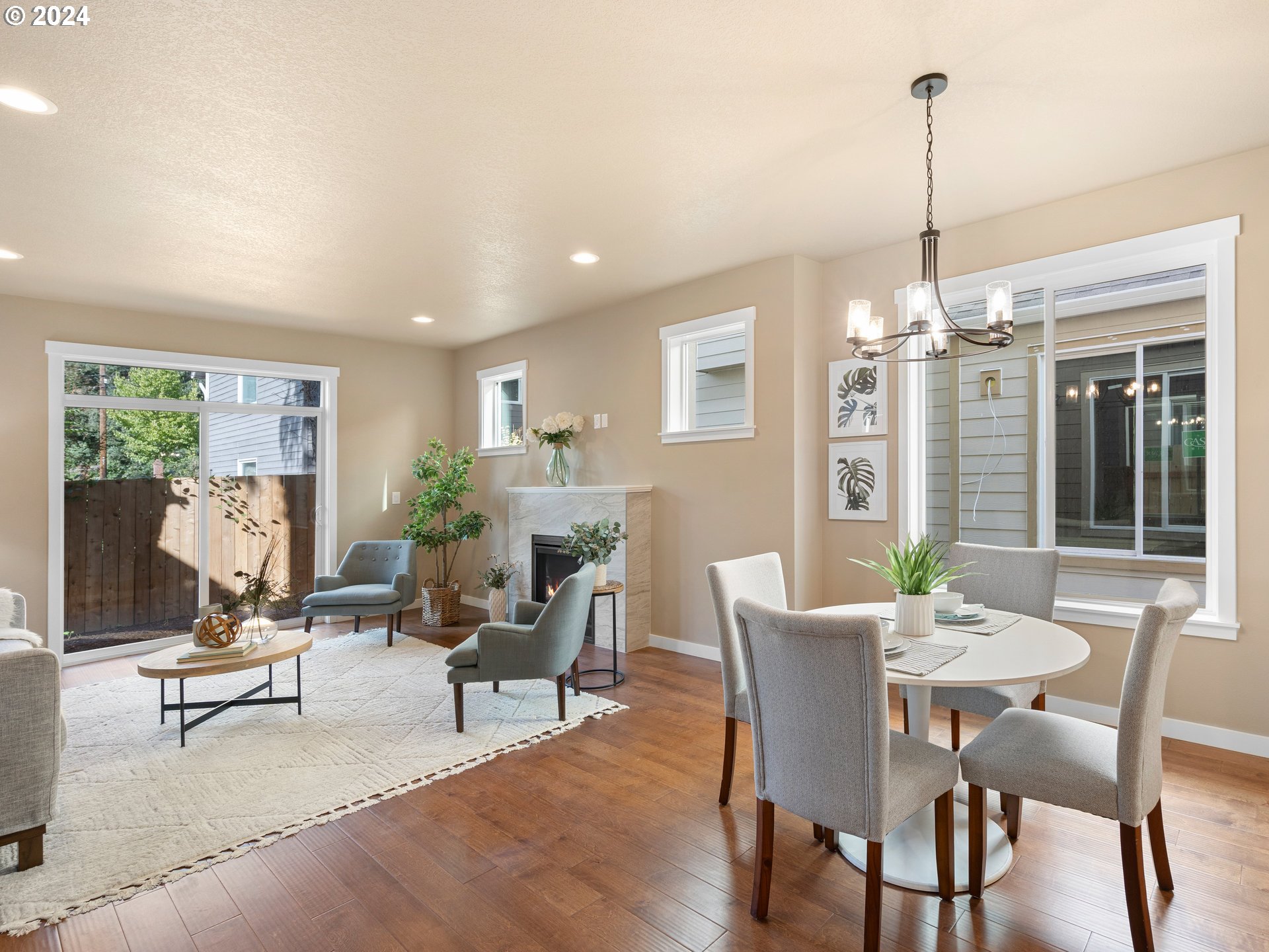 4435 Southeast Umatilla Street Portland, OR 97206 - Photo 12 of 48 a view of a livingroom with furniture window and outside view