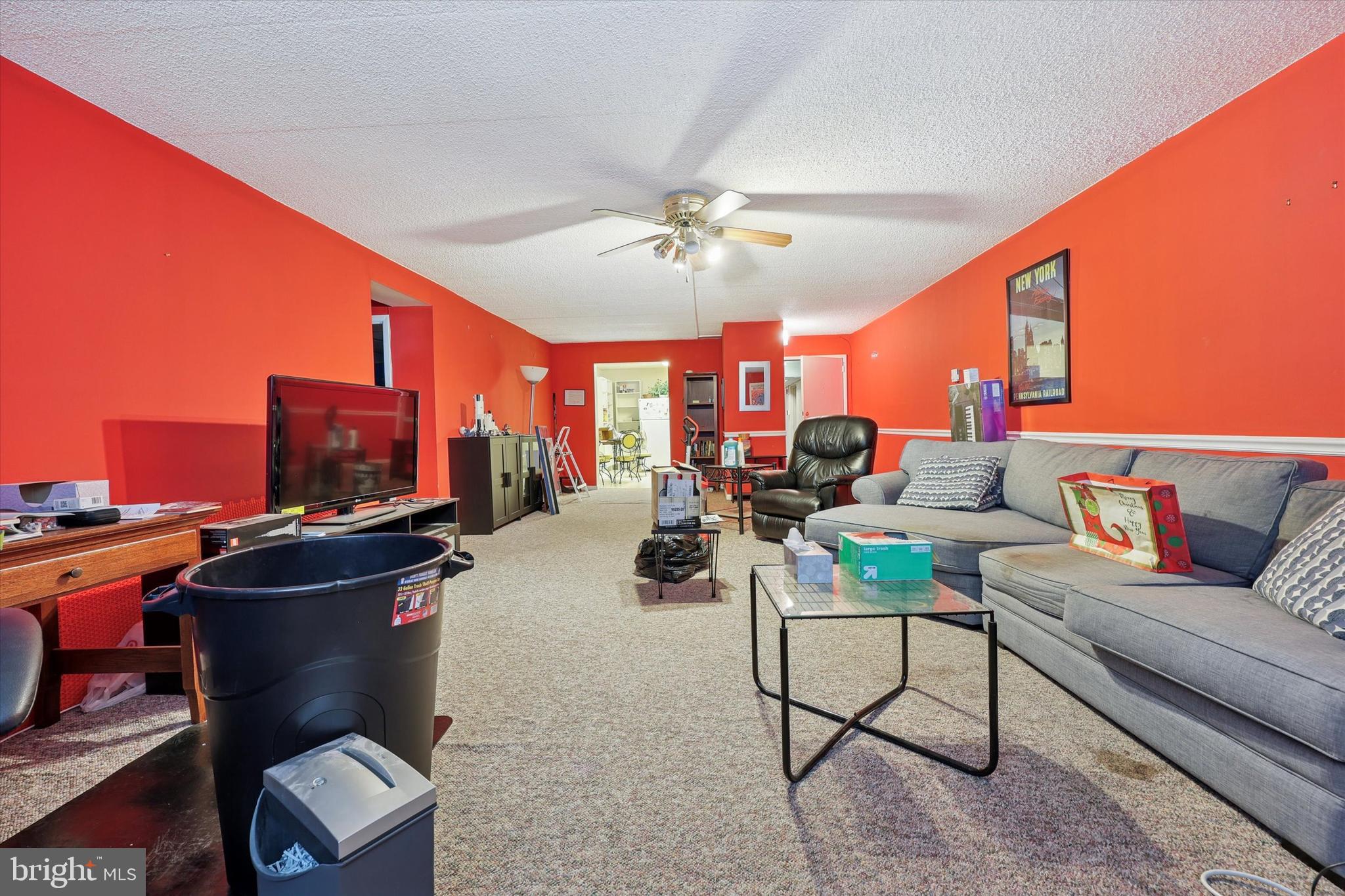 400 Glendale Road, Unit E 13 Havertown, PA 19083 - Photo 3 of 15