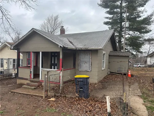 $59,000 | 8716 Independence Avenue, Kansas City, MO 64125