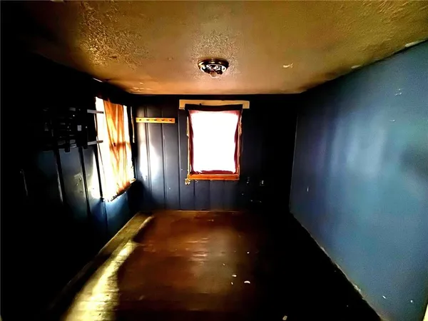 $59,000 | 8716 Independence Avenue, Kansas City, MO 64125