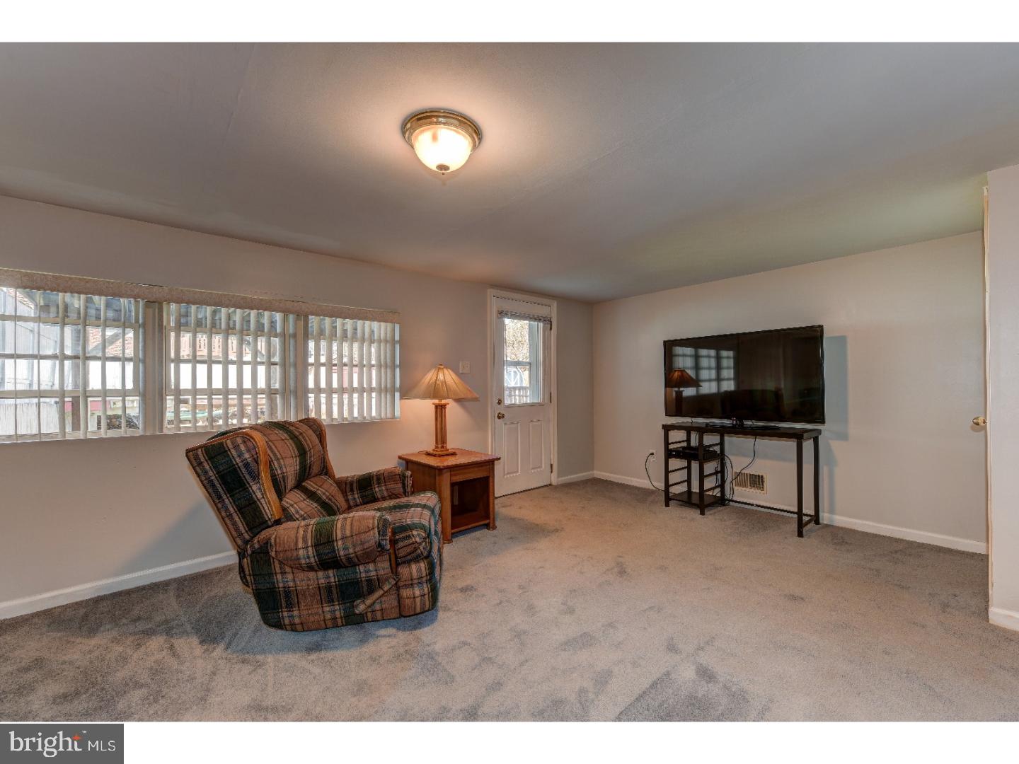 3520 Vinton Road Philadelphia, PA 19154 - Photo 17 of 22