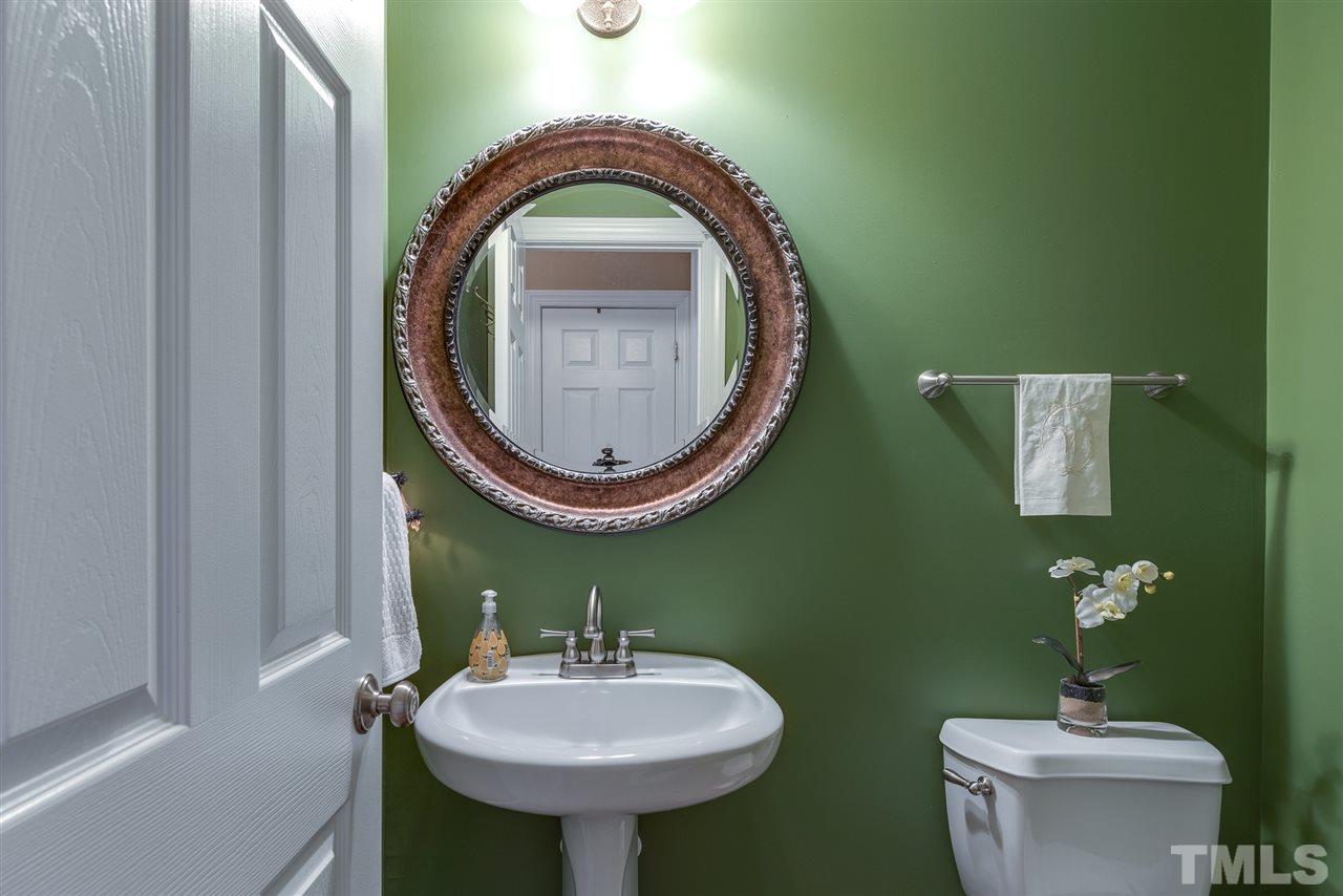 672 Hunter's Pointe Road Nashville, NC 27856 - Photo 13 of 23