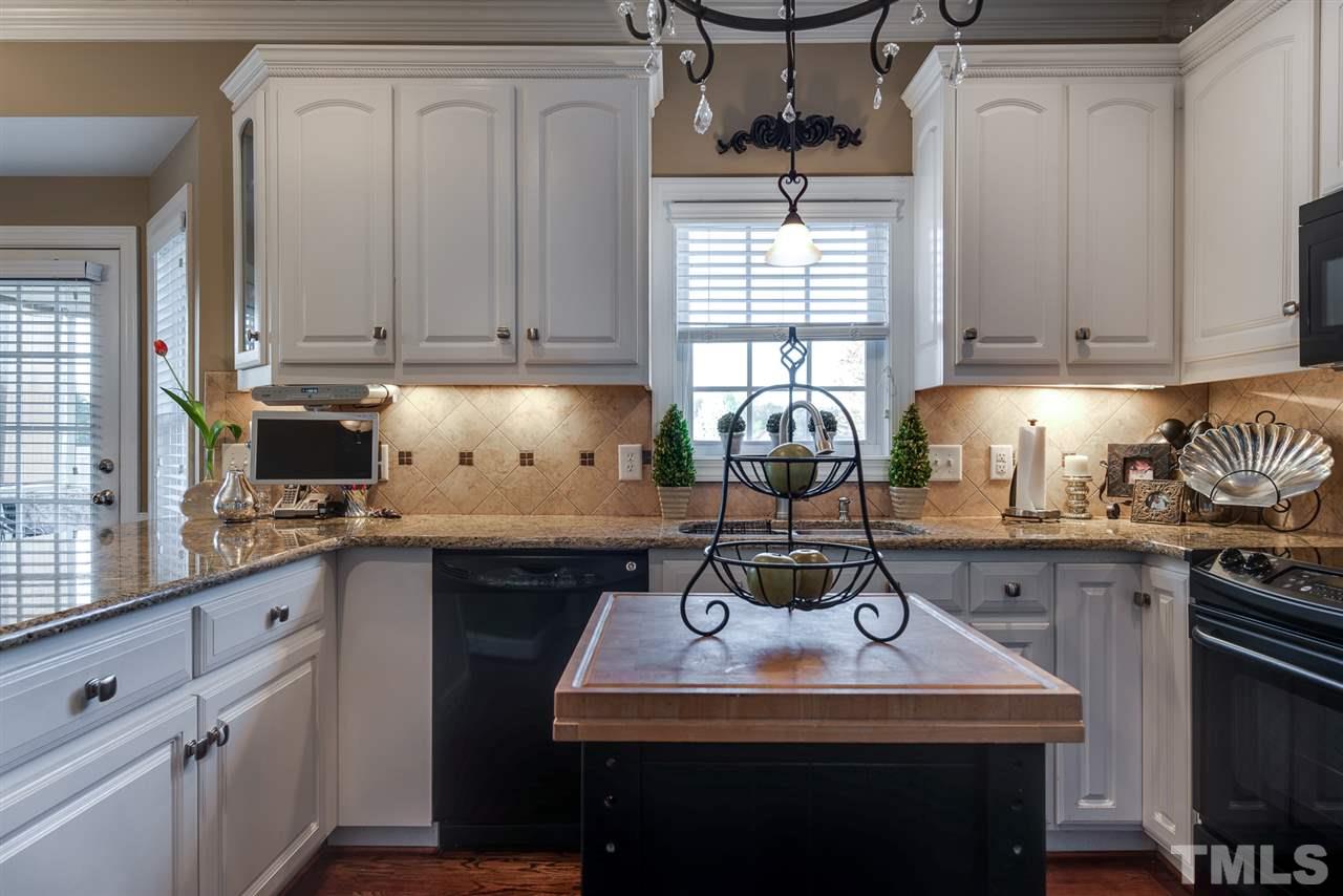 672 Hunter's Pointe Road Nashville, NC 27856 - Photo 10 of 23