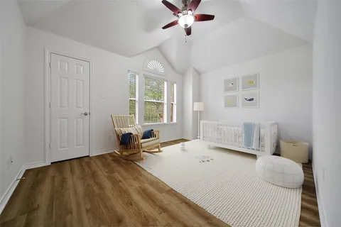 a view of entryway and hall