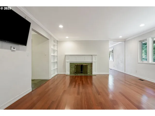 $699,000 | 3130 Northwest Van Buren Avenue, Corvallis, OR 97330