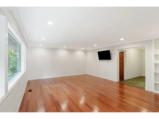 $699,000 | 3130 Northwest Van Buren Avenue, Corvallis, OR 97330