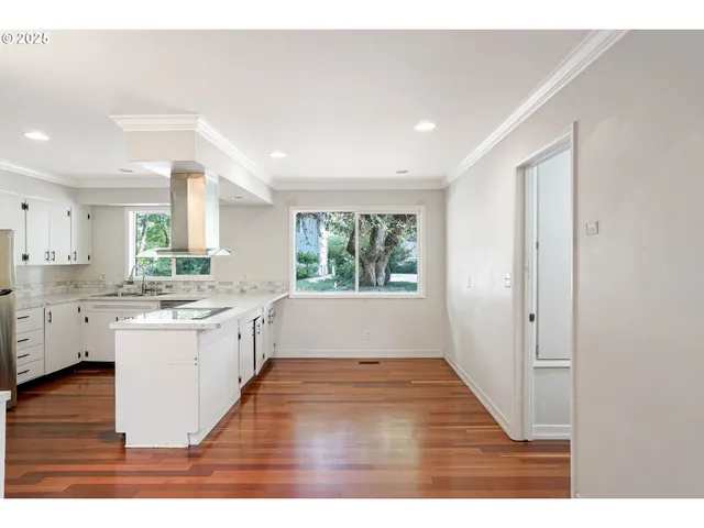 $699,000 | 3130 Northwest Van Buren Avenue, Corvallis, OR 97330